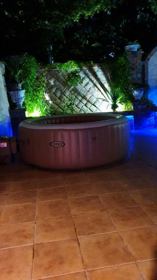 Castello Inn Smederevska Palanka Екстер'єр фото