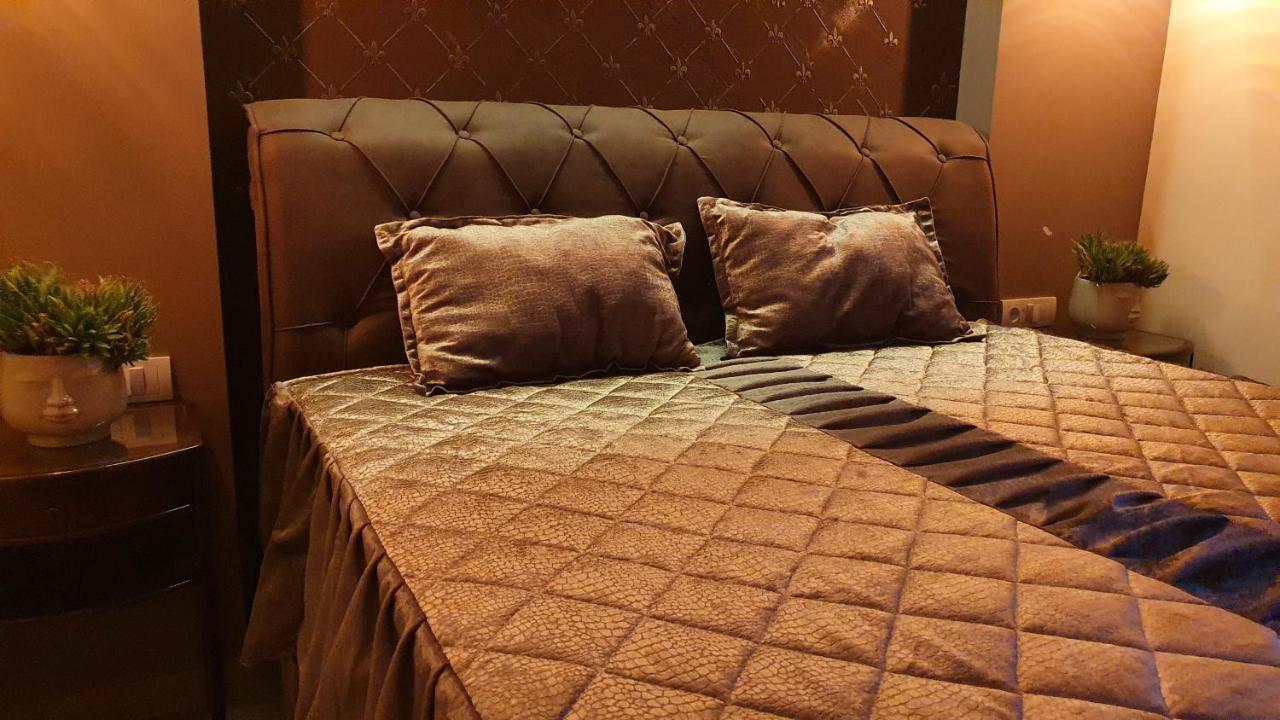 Castello Inn Smederevska Palanka Екстер'єр фото