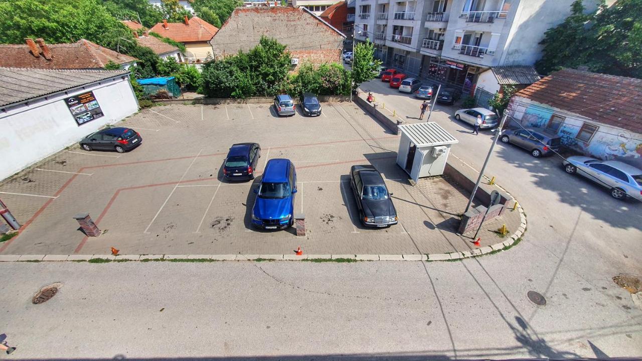 Castello Inn Smederevska Palanka Екстер'єр фото
